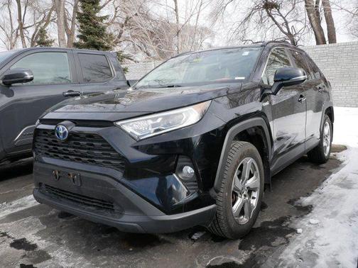 2021 Toyota RAV4 Hybrid XLE Premium