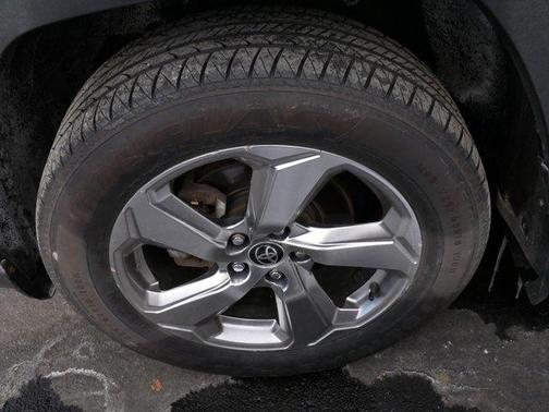 2021 Toyota RAV4 Hybrid XLE Premium