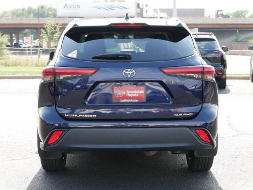 2023 Toyota Highlander XLE