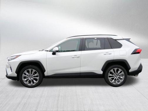 Wind Chill Pearl 2025 Toyota RAV4 XLE Premium