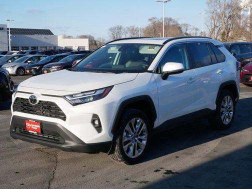 2025 Toyota RAV4 XLE Premium