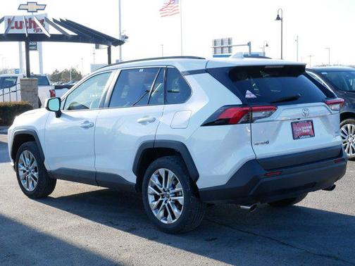 2025 Toyota RAV4 XLE Premium