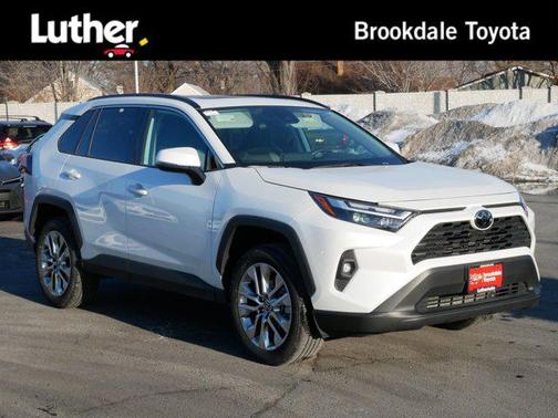 2025 Toyota RAV4 XLE Premium