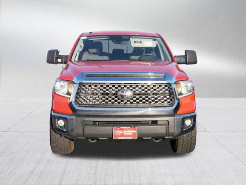 2018 Toyota Tundra SR5