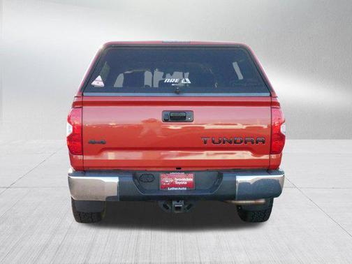 2018 Toyota Tundra SR5