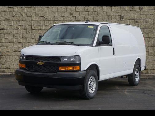 2025 Chevrolet Express 2500 RWD 2500 Regular Wheelbase WT