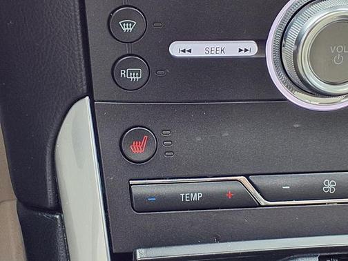 Burgundy Velvet Metallic Tinted Clearcoat 2019 Ford Edge Titanium