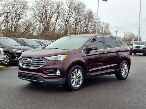 Burgundy Velvet Metallic Tinted Clearcoat 2019 Ford Edge Titanium