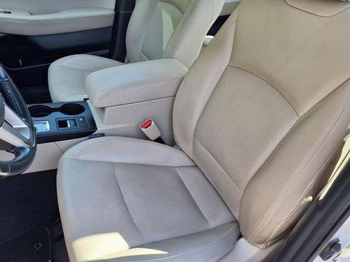 2016 Subaru Legacy Limited