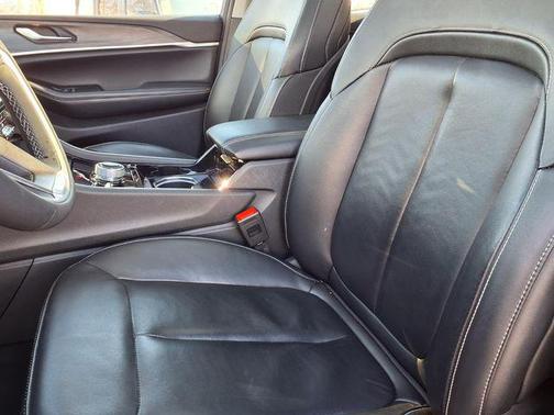 2022 Jeep Grand Cherokee 4xe Base