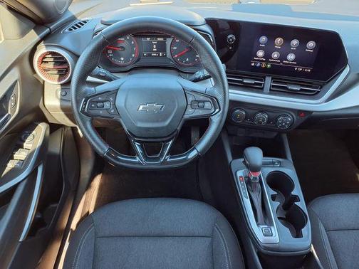 2024 Chevrolet Trax FWD 1RS