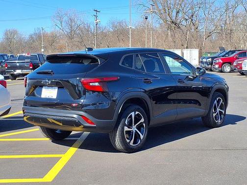 2024 Chevrolet Trax FWD 1RS