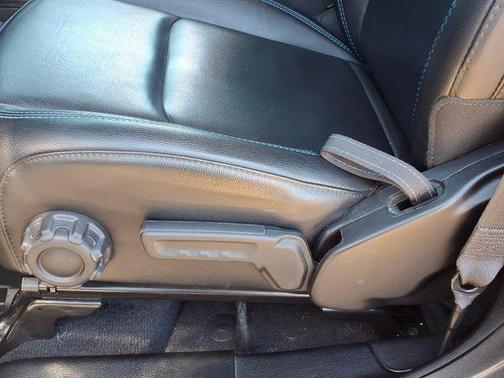 Granite Crystal Metallic Clearcoat 2023 Jeep Wrangler 4xe Rubicon