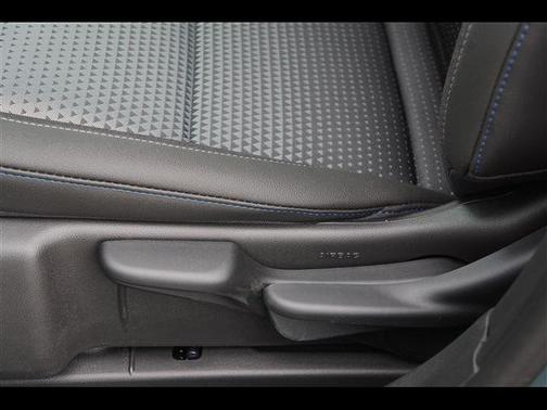 Mosaic Black Metallic 2026 Chevrolet Trax LT