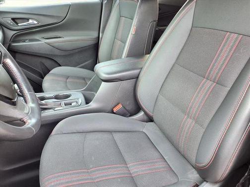 2022 Chevrolet Equinox FWD RS