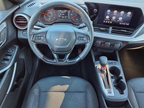 2024 Chevrolet Trax FWD 1RS