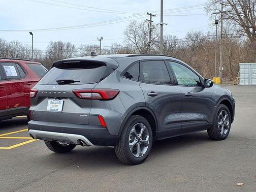 Gray Metallic 2025 Ford Escape ST-Line Select