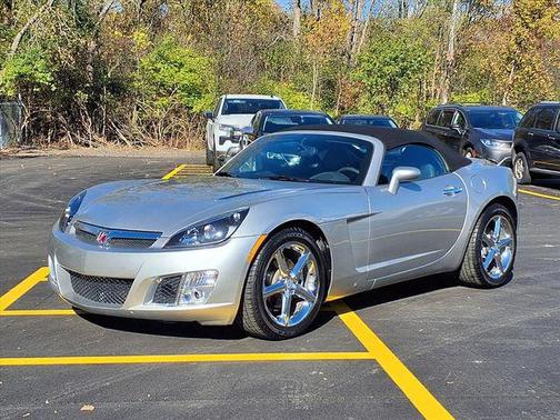 2007 Saturn Sky Red Line