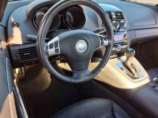 2007 Saturn Sky Red Line