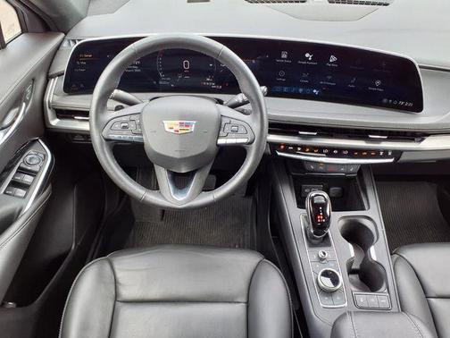 Deep Sea Metallic 2024 Cadillac XT4 Luxury