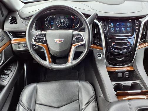 2020 Cadillac Escalade Luxury