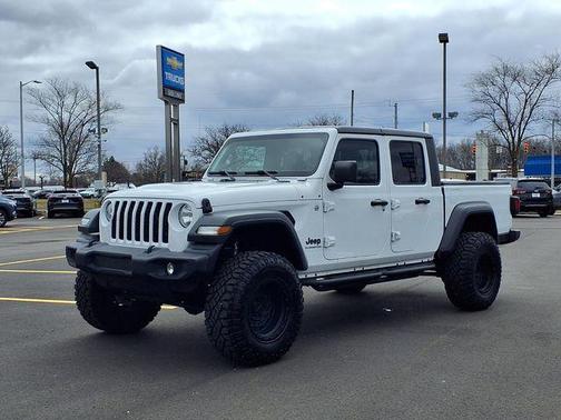 Bright White Clearcoat 2020 Jeep Gladiator Sport S