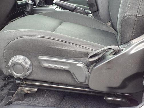 Bright White Clearcoat 2020 Jeep Gladiator Sport S