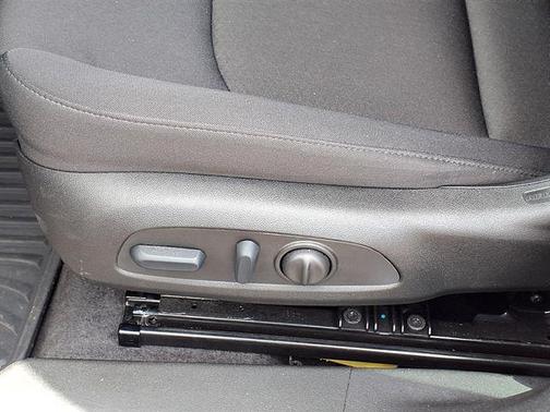 2024 Chevrolet Malibu FWD RS