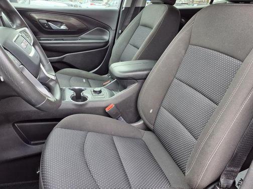 Summit White 2024 GMC Terrain SLE