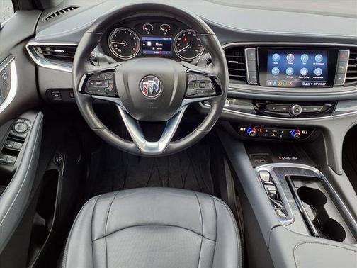 2023 Buick Enclave Essence FWD