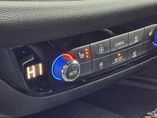 2023 Buick Enclave Essence FWD