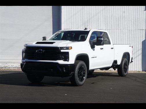 2026 Chevrolet Silverado 2500 Custom