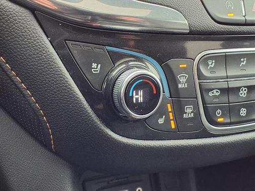 2023 Chevrolet Equinox Premier w/1LZ