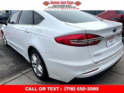 2020 Ford Fusion SE