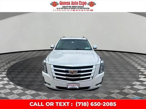 2017 Cadillac Escalade ESV Luxury