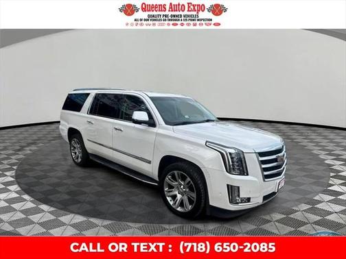 2017 Cadillac Escalade ESV Luxury