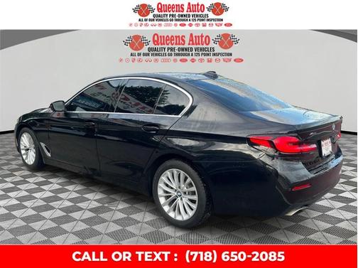 Black Sapphire Metallic 2021 BMW 530 xDrive