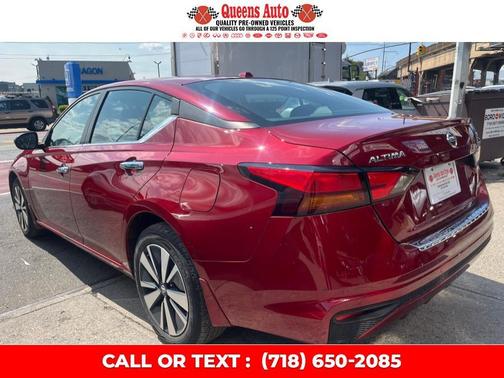 2021 Nissan Altima 2.5 SV