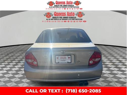 2000 Nissan Maxima SE