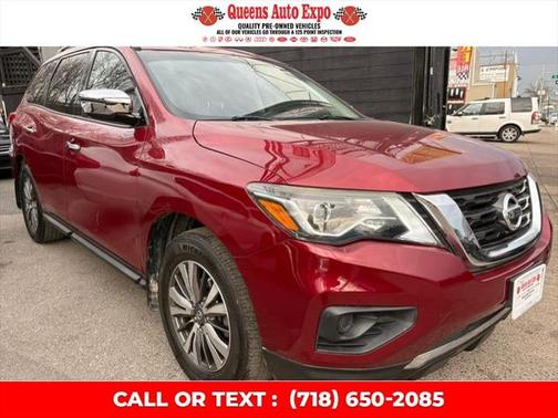 2017 Nissan Pathfinder SL