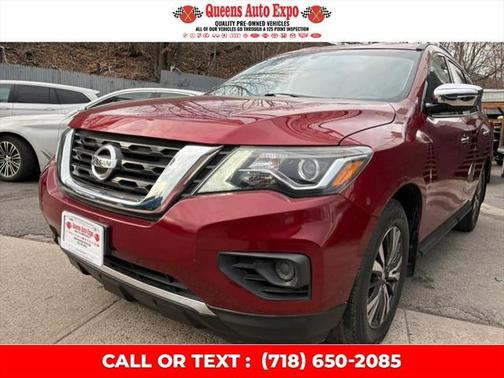 2017 Nissan Pathfinder SL