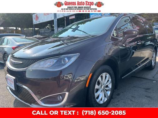 2019 Chrysler Pacifica Touring L
