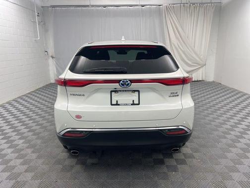 2022 Toyota Venza XLE