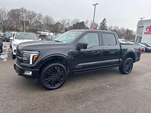2025 Ford F-150 Platinum