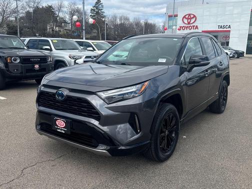 Magnetic Gray Metallic/Midnight Black Metallic 2022 Toyota RAV4 Hybrid SE