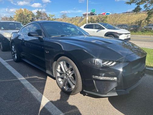 2022 Ford Mustang GT Premium