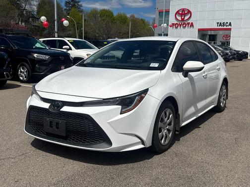 White 2022 Toyota Corolla LE