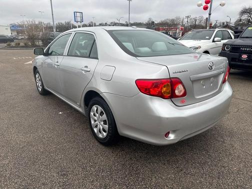 2009 Toyota Corolla S
