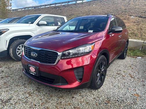 2019 Kia Sorento S