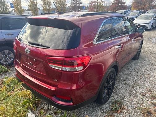 2019 Kia Sorento S